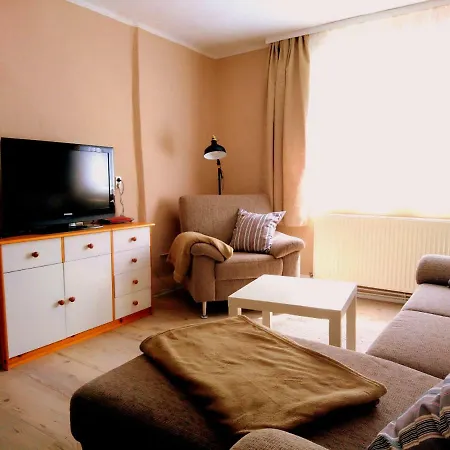 House46-1 * Hohen Neuendorf