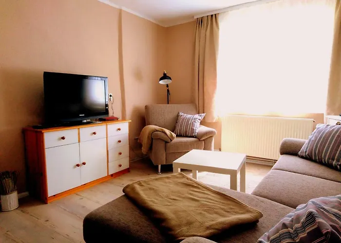 House46-1 * Hohen Neuendorf